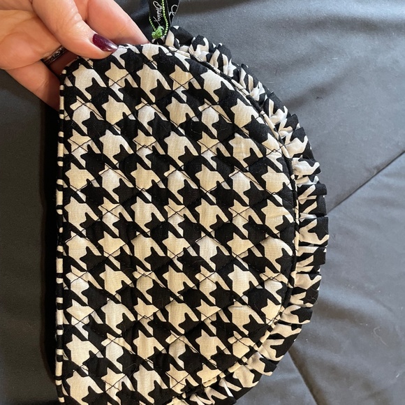Vera Bradley Ruffled Cosmetic Bag in Retired Color- Houndstooth - Picture 4 of 4